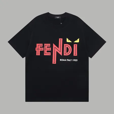 フェンディ Tシャツ