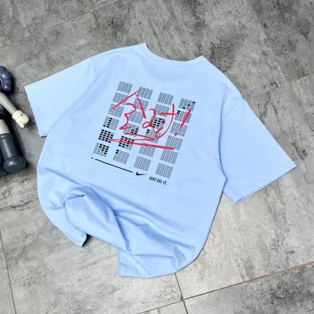 ナイキ Tシャツ