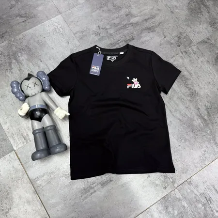 フィラ Tシャツ