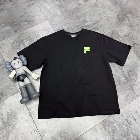 フィラ Tシャツ