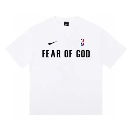 ナイキ Tシャツ