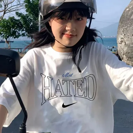 ナイキ Tシャツ