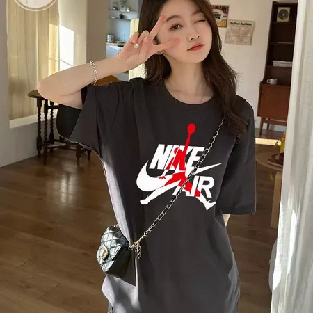 ナイキ Tシャツ