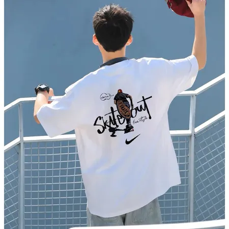 ナイキ Tシャツ