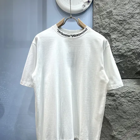 ヴィヴィアン・ウエストウッド Tシャツ