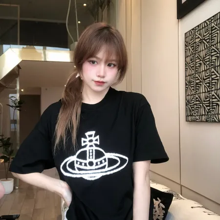 ヴィヴィアン・ウエストウッド Tシャツ