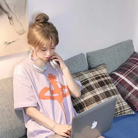 ヴィヴィアン・ウエストウッド Tシャツ