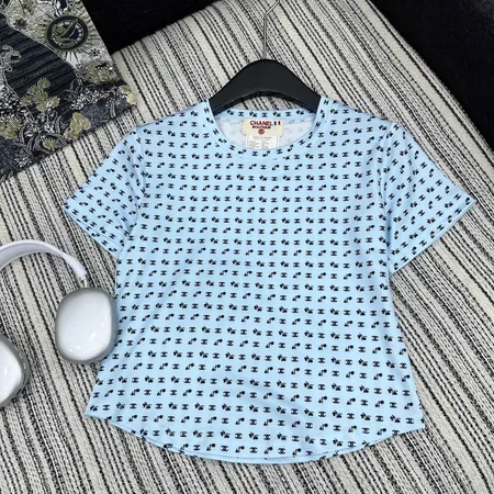 シャネル Tシャツ