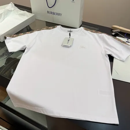 バーバリー ス Tシャツ