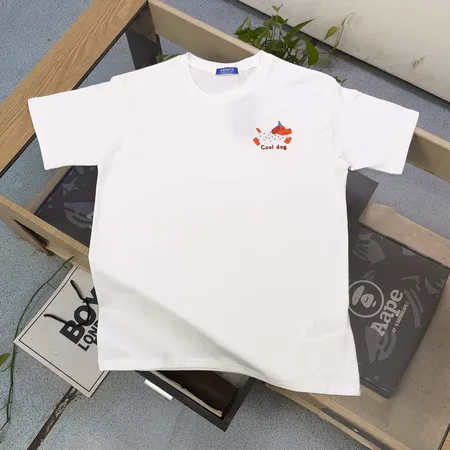 アディダス Tシャツ