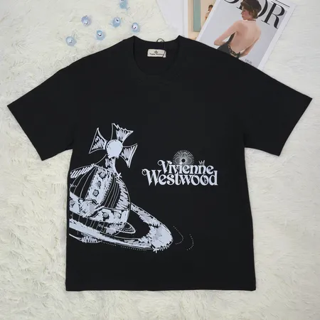 ヴィヴィアン・ウエストウッド Tシャツ