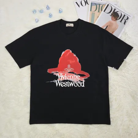 ヴィヴィアン・ウエストウッド Tシャツ