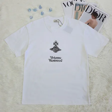 ヴィヴィアン・ウエストウッド Tシャツ