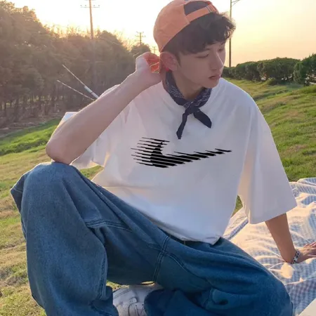 ナイキ Tシャツ