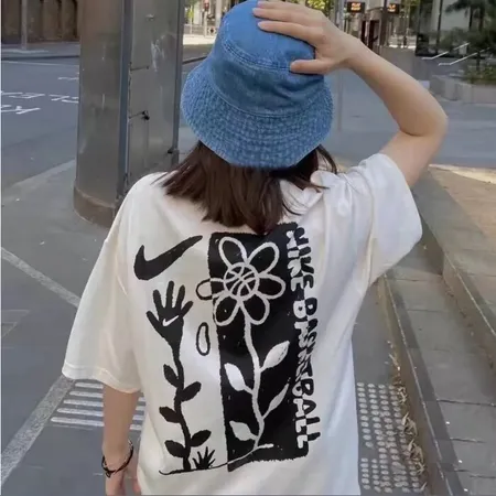 ナイキ Tシャツ