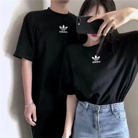 アディダス Tシャツ