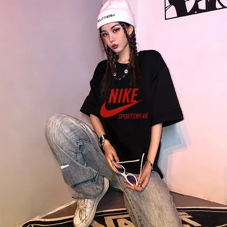 ナイキ Tシャツ