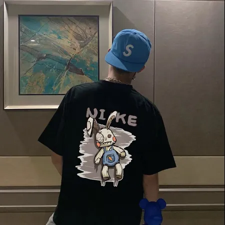 ナイキ Tシャツ