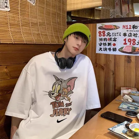 ナイキ Tシャツ