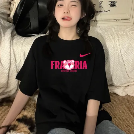 ナイキ Tシャツ