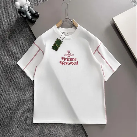 ヴィヴィアン・ウエストウッド Tシャツ