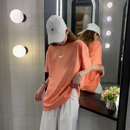 ナイキ Tシャツ