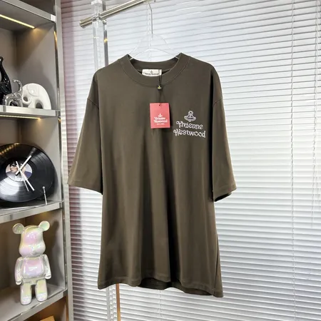 ヴィヴィアン・ウエストウッド Tシャツ