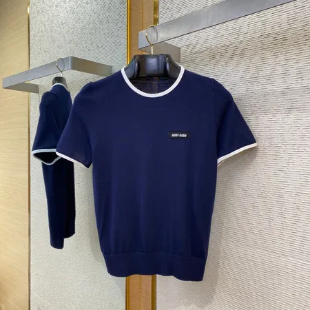 ミュウミュウ Tシャツ