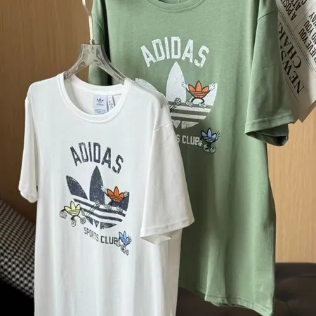 アディダス Tシャツ