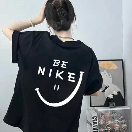 ナイキ Tシャツ