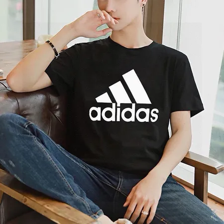 アディダス Tシャツ