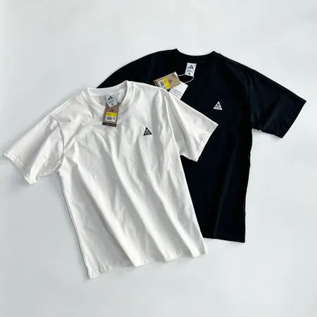 ナイキ Tシャツ