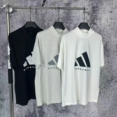 アディダス Tシャツ