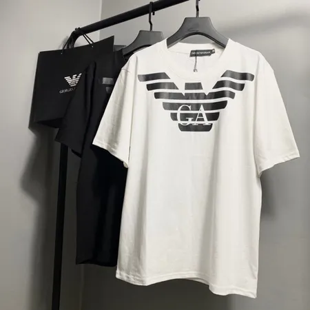 アルマーニ Tシャツ