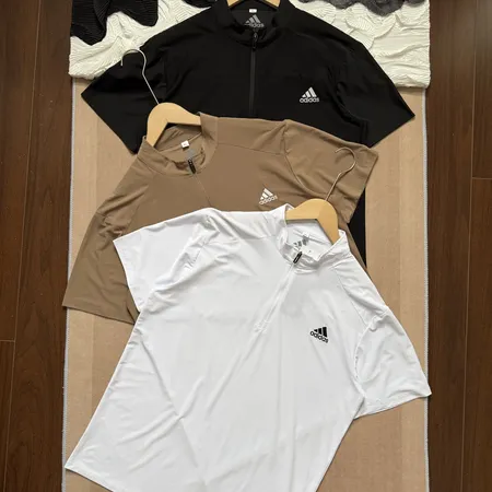 アディダス Tシャツ