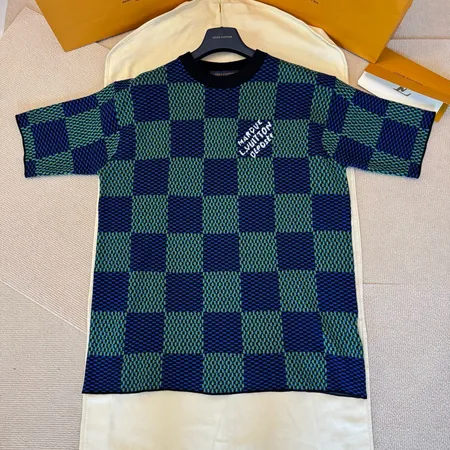 ルイヴィトン Tシャツ