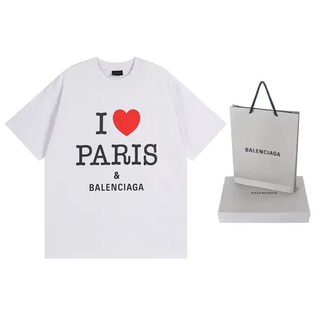 バレンシアガ Tシャツ