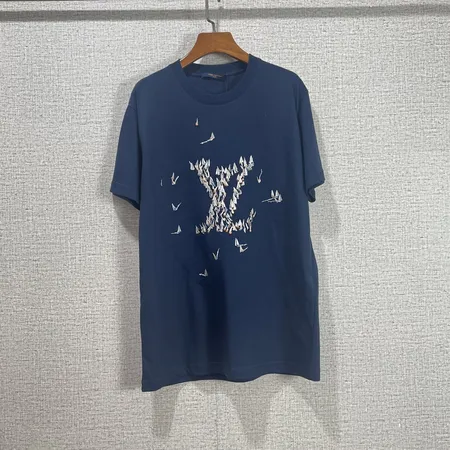 ルイヴィトン Tシャツ