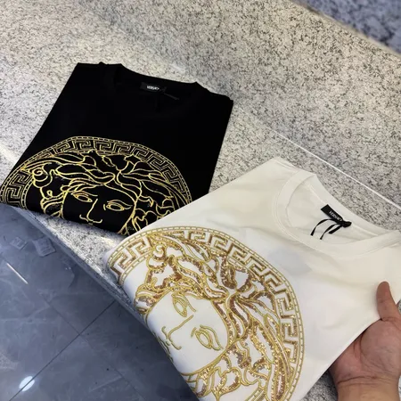 ヴェルサーチ Tシャツ