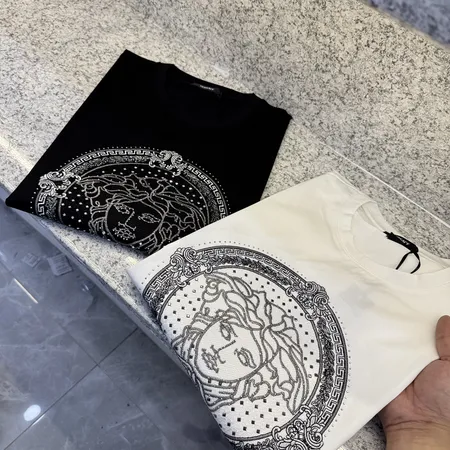 ヴェルサーチ Tシャツ