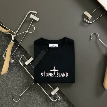ストーンアイランド Tシャツ