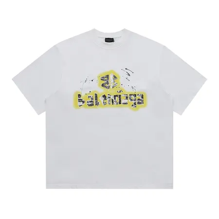 バレンシアガ Tシャツ