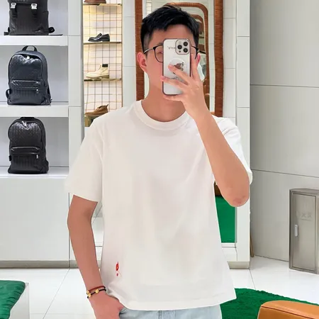 ボッテガ ヴェネタ Tシャツ