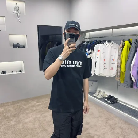 ミュウミュウ Tシャツ