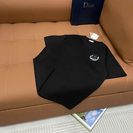ディオール Tシャツ