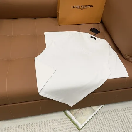 ルイヴィトン Tシャツ