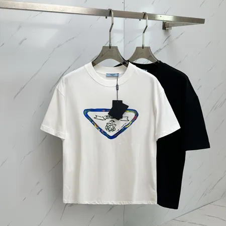 プラダ Tシャツ