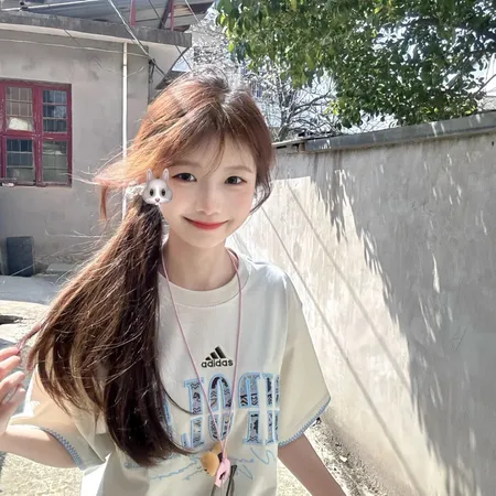 アディダス Tシャツ