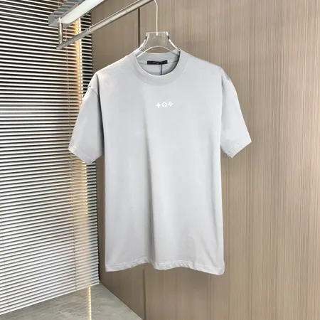 ルイヴィトン Tシャツ