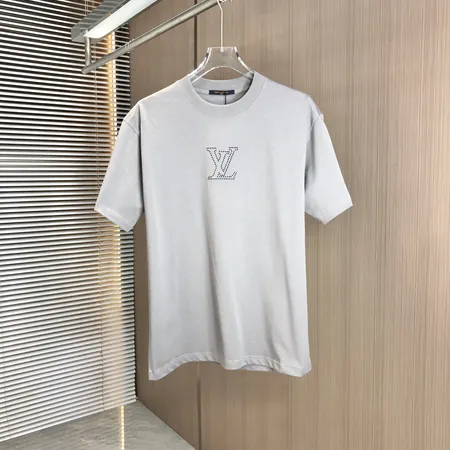 ルイヴィトン Tシャツ
